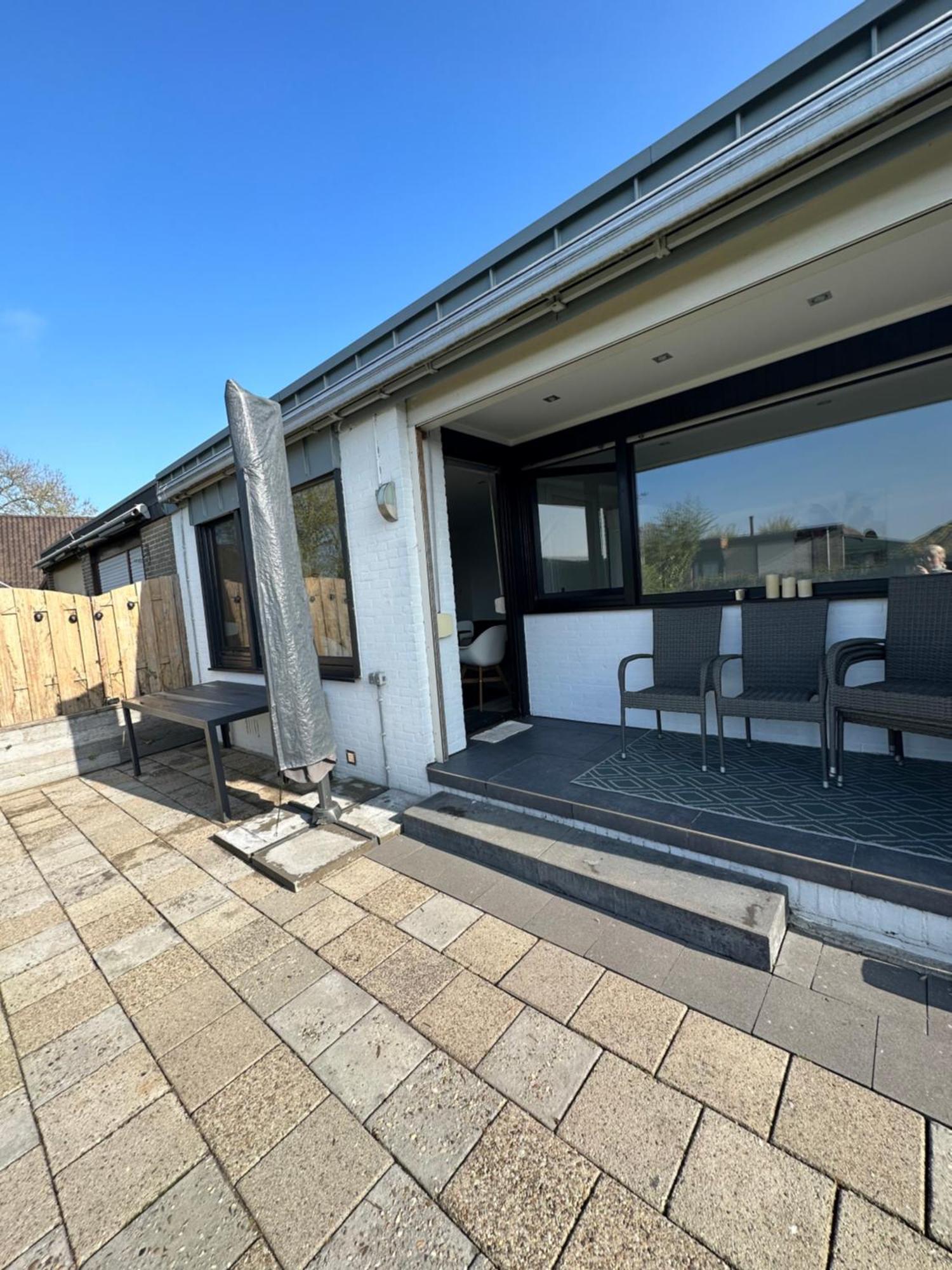 Bungalow Kleine Deichperle, Strand Und Deich In Unmittelbarer Naehe! Lemmer Exterior photo